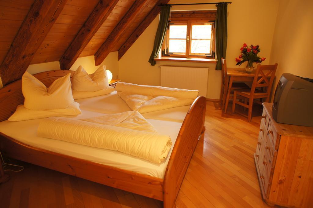 Hotel Zur Post Хершинг-ам-Аммерзе Номер фото